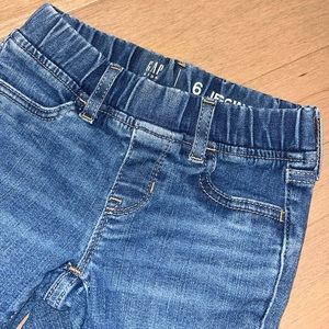 Gap Kids mid-rise pull on jeggings with max